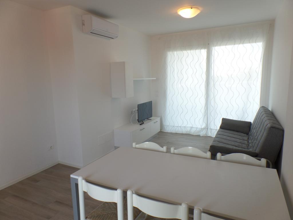 Condominio Giardino Μπιμπιόνε Εξωτερικό φωτογραφία
